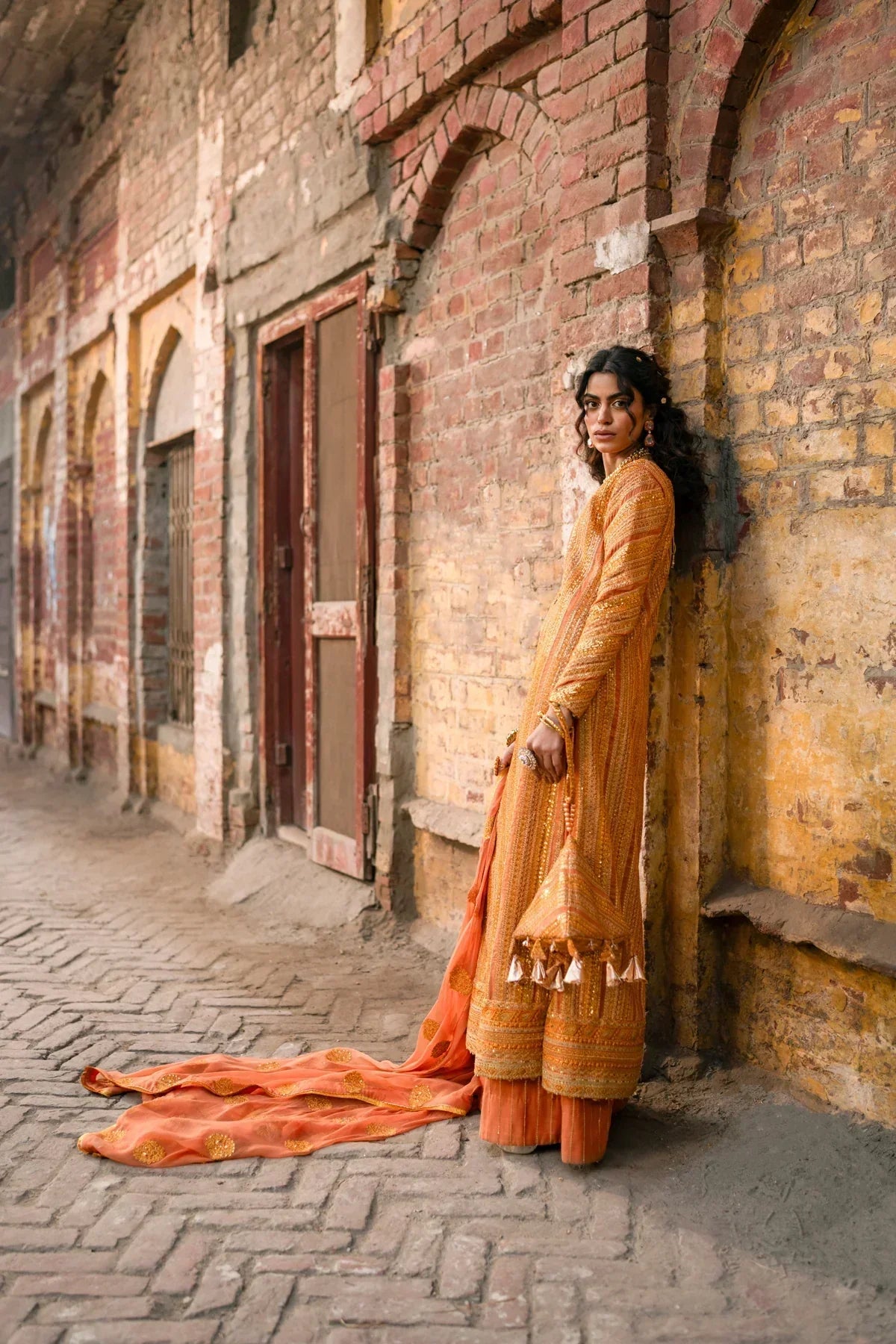 Erum Khan | Mannat Formals | Shamma - by - Libasekhas UK - Registered Vendor of : Erum Khan - 100% Original Designer Dresss