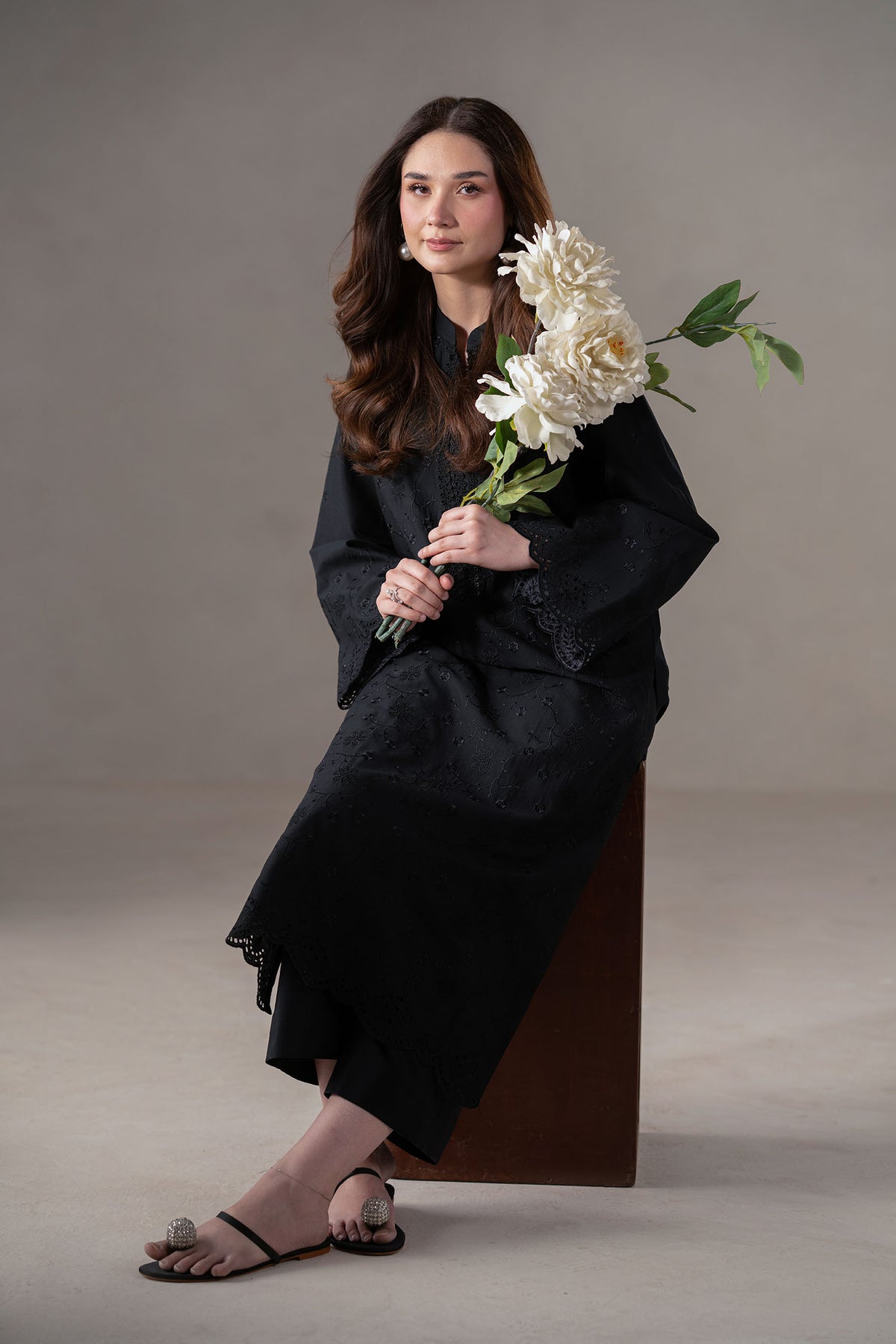 Akbar Aslam | Pret Lawn | Mono - by - Libasekhas UK - Registered Vendor of : Akbar Aslam - 100% Original Designer Dresss