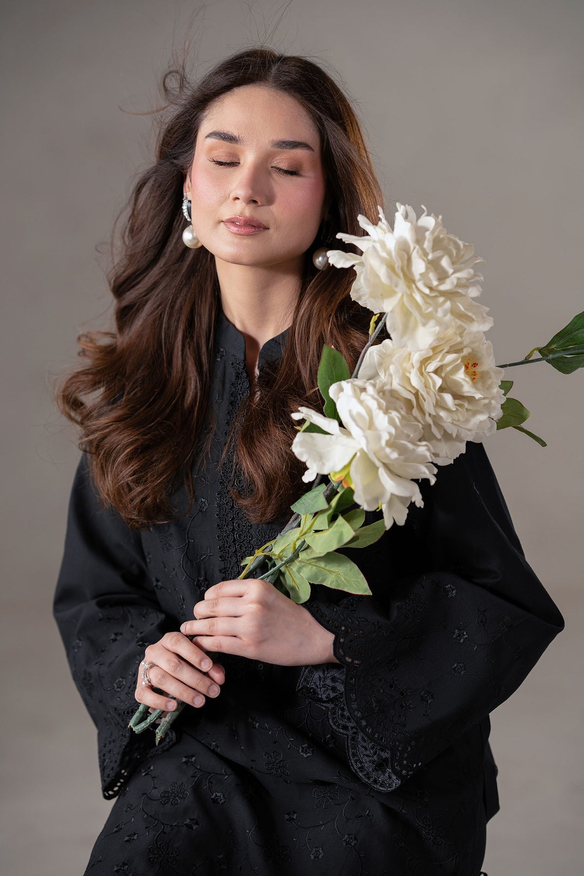 Akbar Aslam | Pret Lawn | Mono - by - Libasekhas UK - Registered Vendor of : Akbar Aslam - 100% Original Designer Dresss