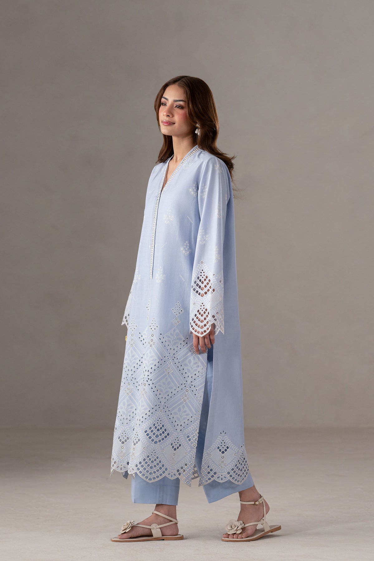 Akbar Aslam | Pret Lawn | Misty - by - Libasekhas UK - Registered Vendor of : Akbar Aslam - 100% Original Designer Dresss