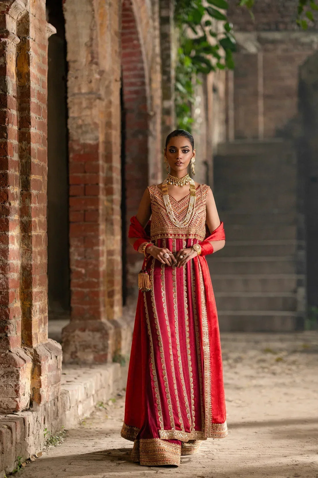 Erum Khan | Mannat Formals | Sohni - by - Libasekhas UK - Registered Vendor of : Erum Khan - 100% Original Designer Dresss