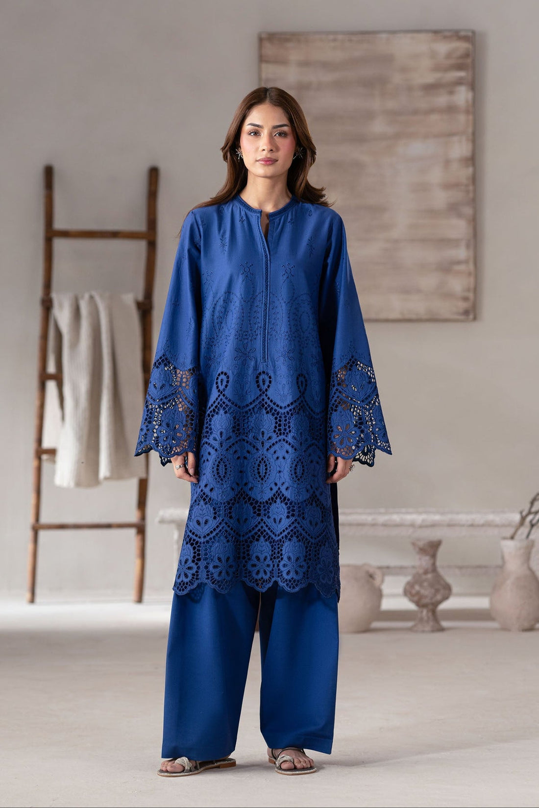 Akbar Aslam | Pret Lawn | Vanta - by - Libasekhas UK - Registered Vendor of : Akbar Aslam - 100% Original Designer Dresss