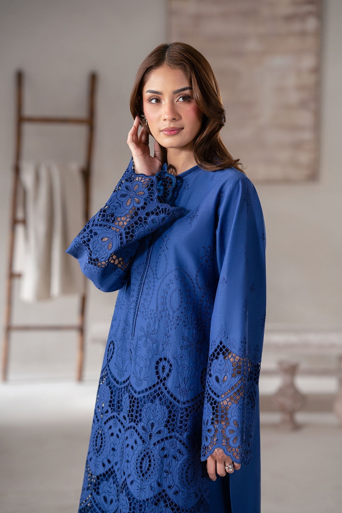 Akbar Aslam | Pret Lawn | Vanta - by - Libasekhas UK - Registered Vendor of : Akbar Aslam - 100% Original Designer Dresss
