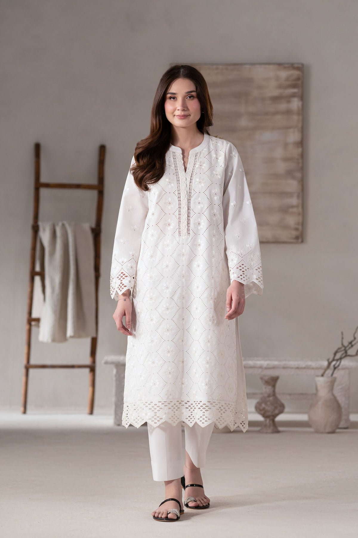 Akbar Aslam | Pret Lawn | Frost - by - Libasekhas UK - Registered Vendor of : Akbar Aslam - 100% Original Designer Dresss
