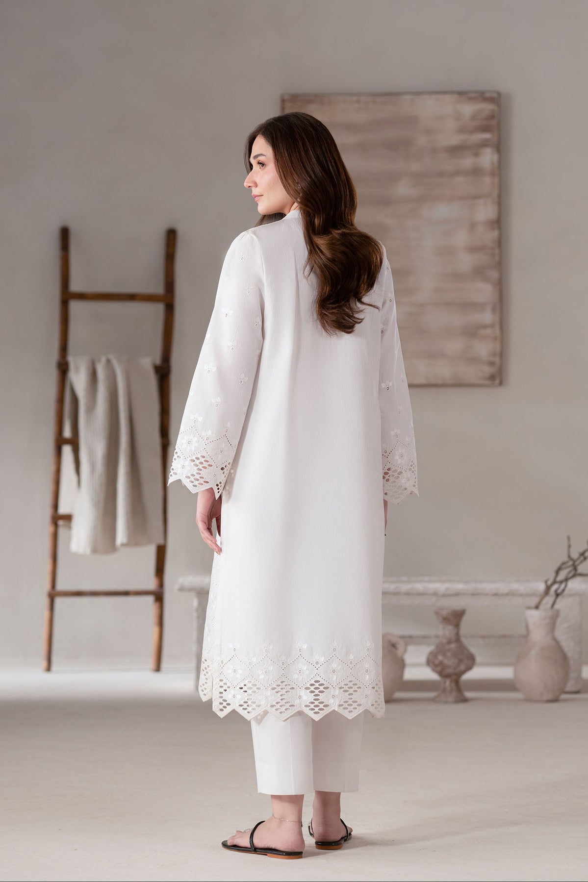 Akbar Aslam | Pret Lawn | Frost - by - Libasekhas UK - Registered Vendor of : Akbar Aslam - 100% Original Designer Dresss