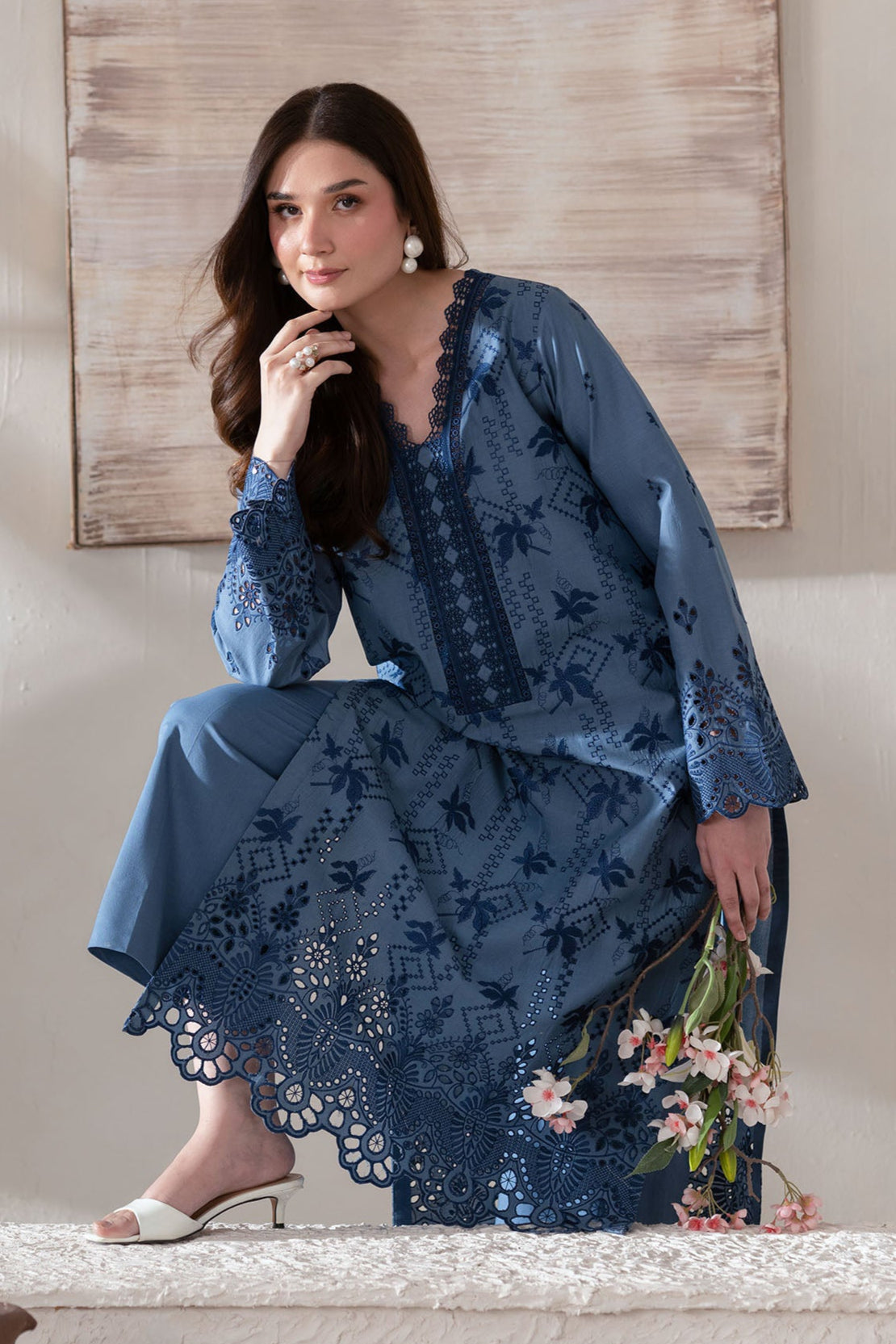Akbar Aslam | Pret Lawn | Aven - by - Libasekhas UK - Registered Vendor of : Akbar Aslam - 100% Original Designer Dresss