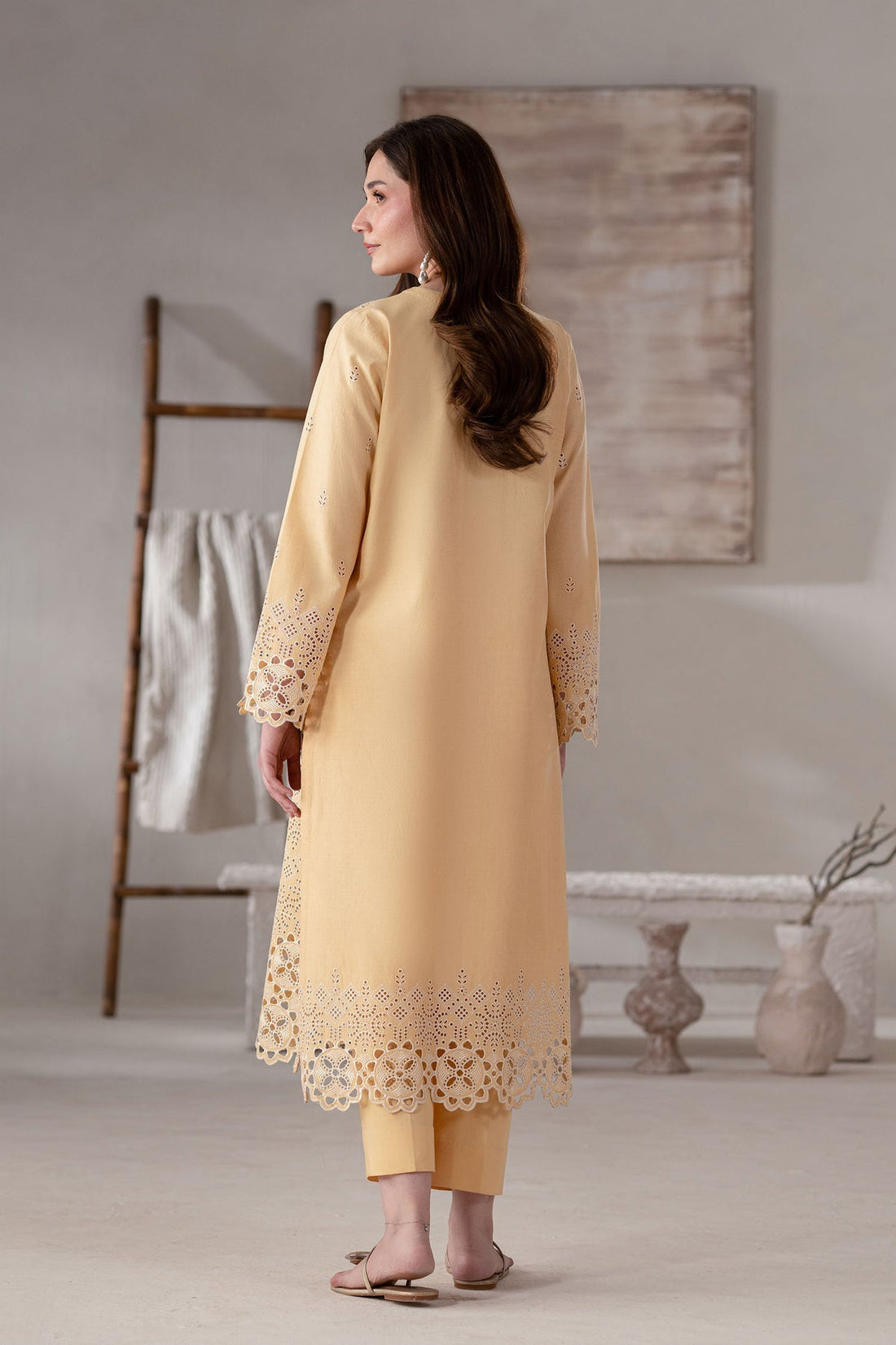 Akbar Aslam | Pret Lawn | Olen - by - Libasekhas UK - Registered Vendor of : Akbar Aslam - 100% Original Designer Dresss