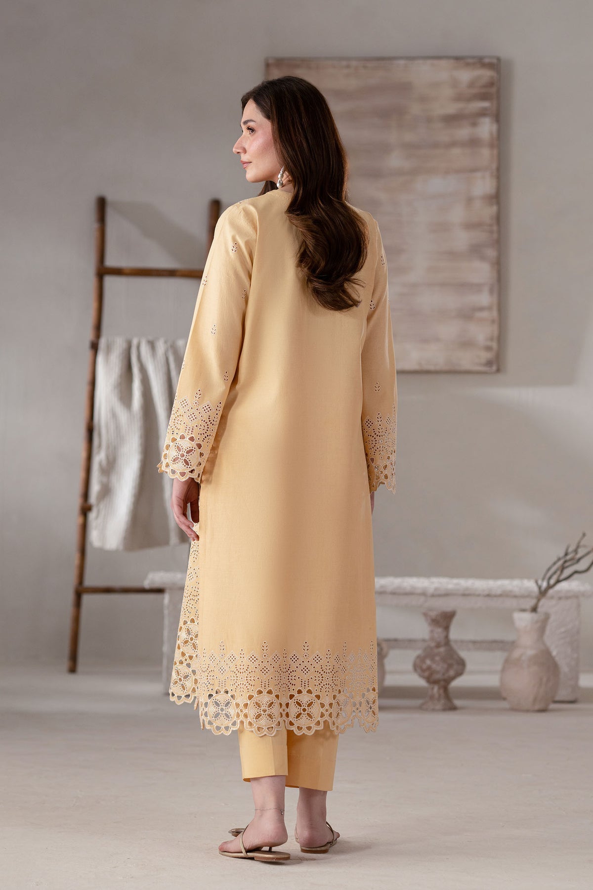 Akbar Aslam | Pret Lawn | Olen - by - Libasekhas UK - Registered Vendor of : Akbar Aslam - 100% Original Designer Dresss
