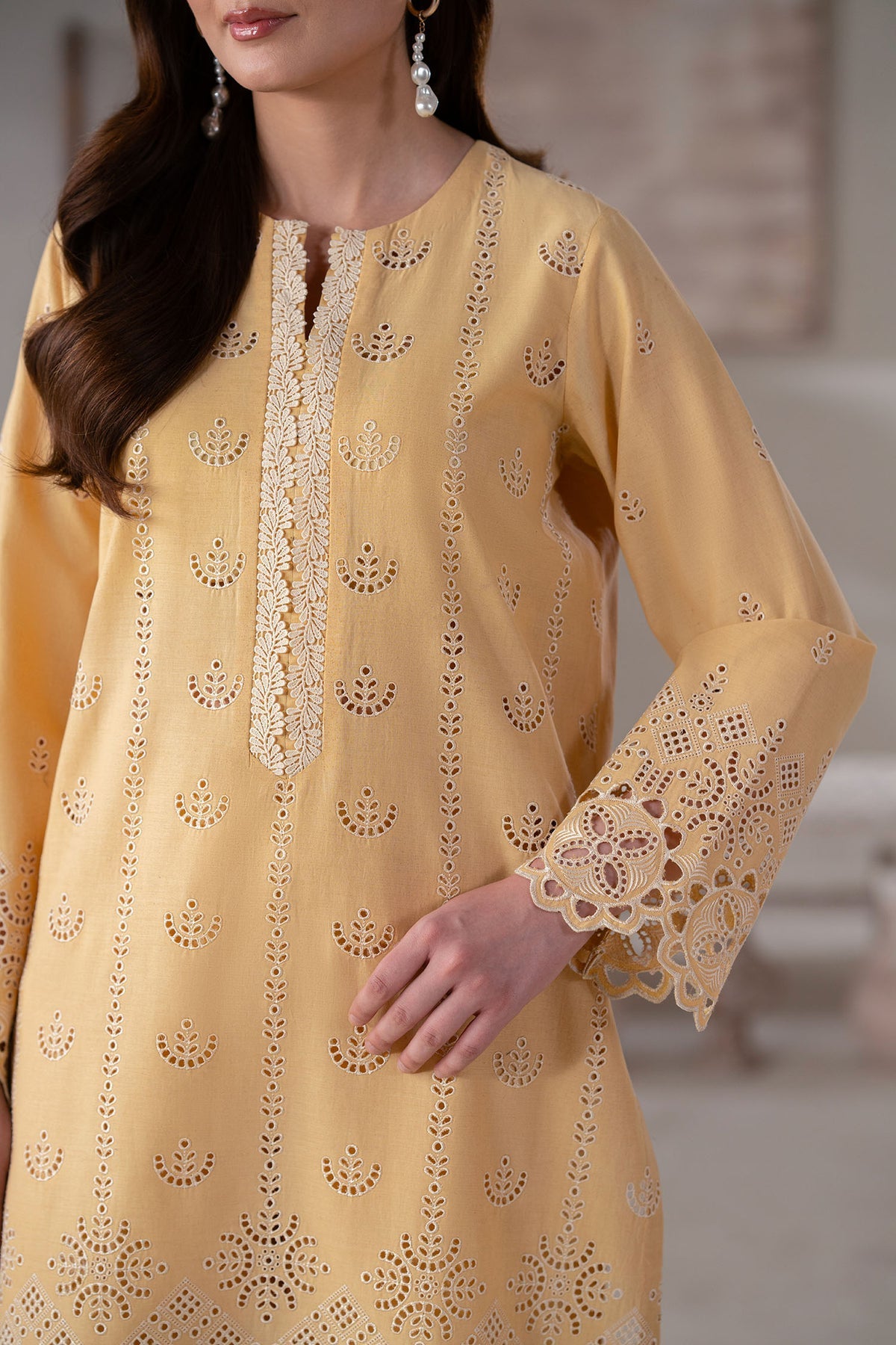 Akbar Aslam | Pret Lawn | Olen - by - Libasekhas UK - Registered Vendor of : Akbar Aslam - 100% Original Designer Dresss
