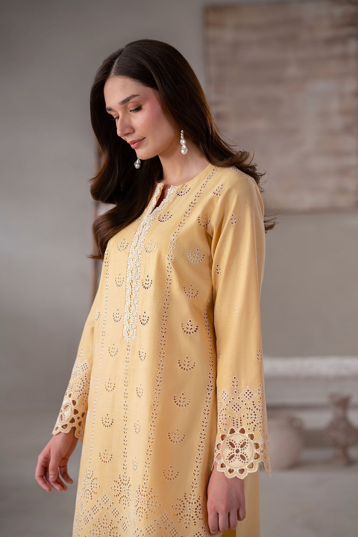 Akbar Aslam | Pret Lawn | Olen - by - Libasekhas UK - Registered Vendor of : Akbar Aslam - 100% Original Designer Dresss