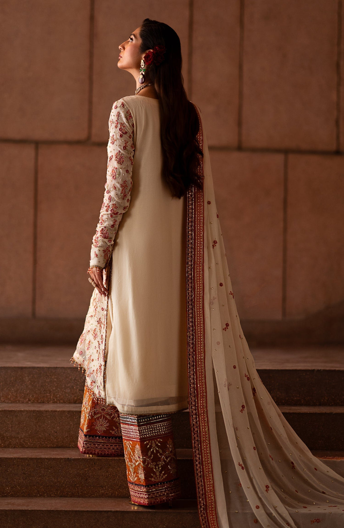 Emaan Adeel | Casabella Wedding Formals | CLOVERA - by - Libasekhas UK - Registered Vendor of : Emaan Adeel - 100% Original Designer Dresss