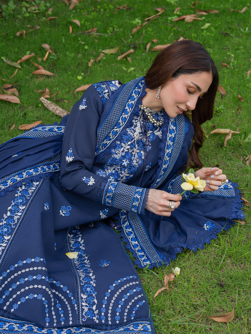 Mahnur | Amaya Lawn 26 | MU-01 - by Libasekhas UK - Registered Vendor of : Mahnur - 100% Original Designer Dress