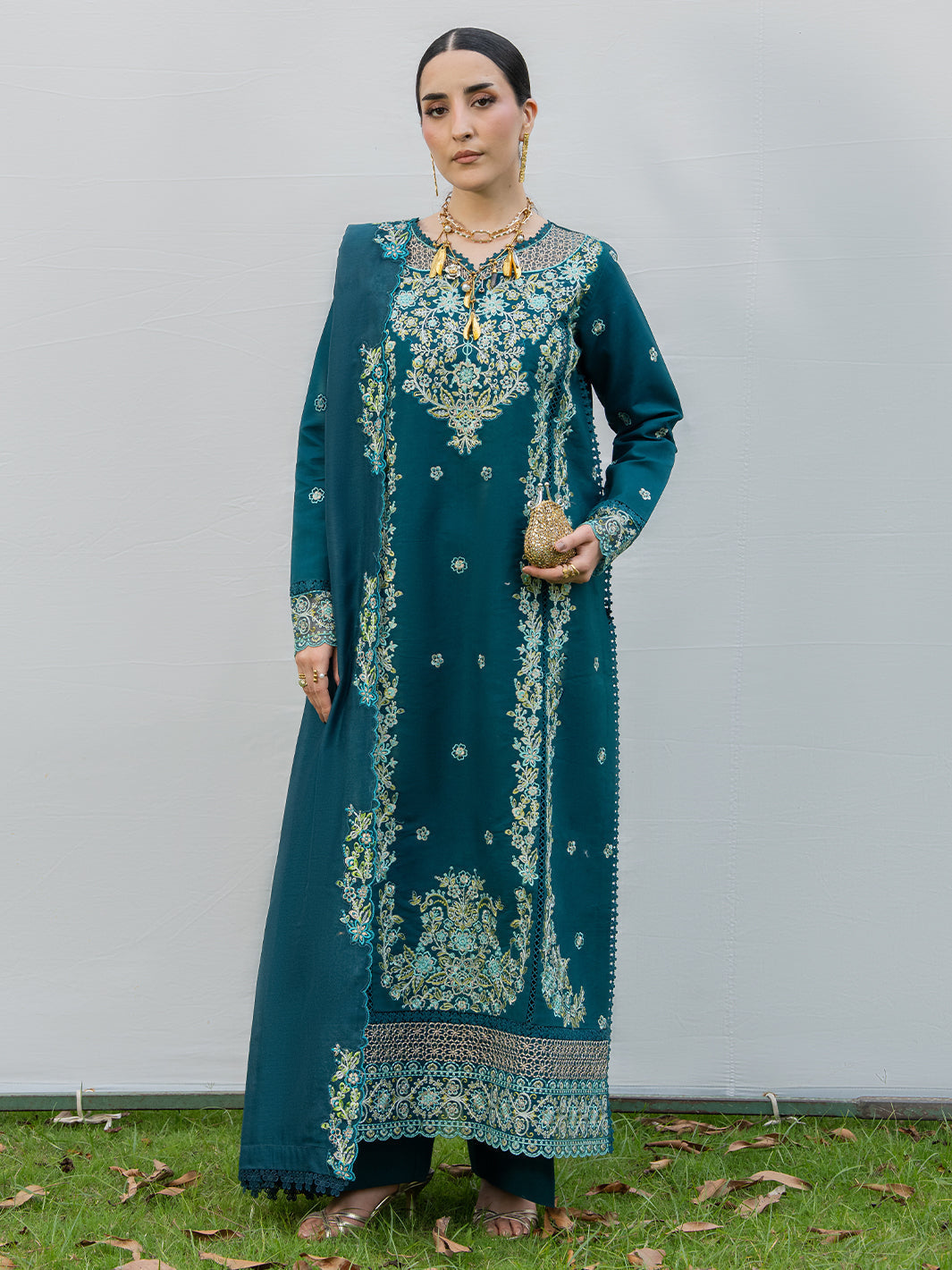 Mahnur | Amaya Lawn 26 | MU-08 - by Libasekhas UK - Registered Vendor of : Mahnur - 100% Original Designer Dress