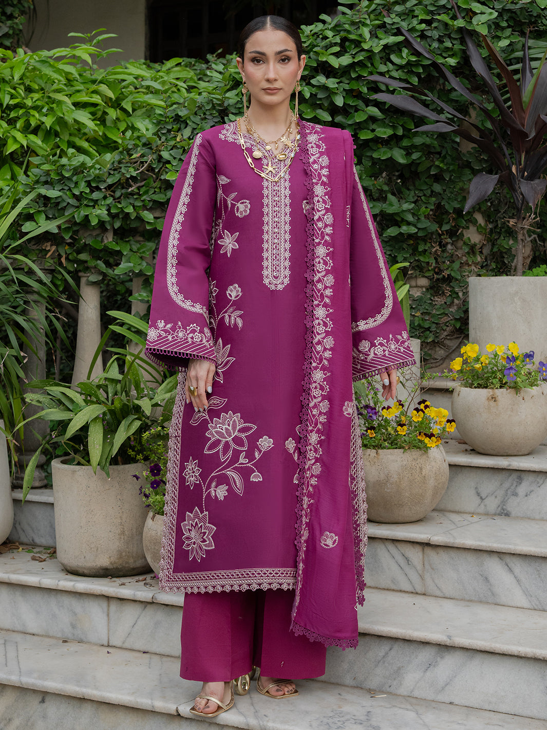 Mahnur | Amaya Lawn 26 | MU-10 - by Libasekhas UK - Registered Vendor of : Mahnur - 100% Original Designer Dress