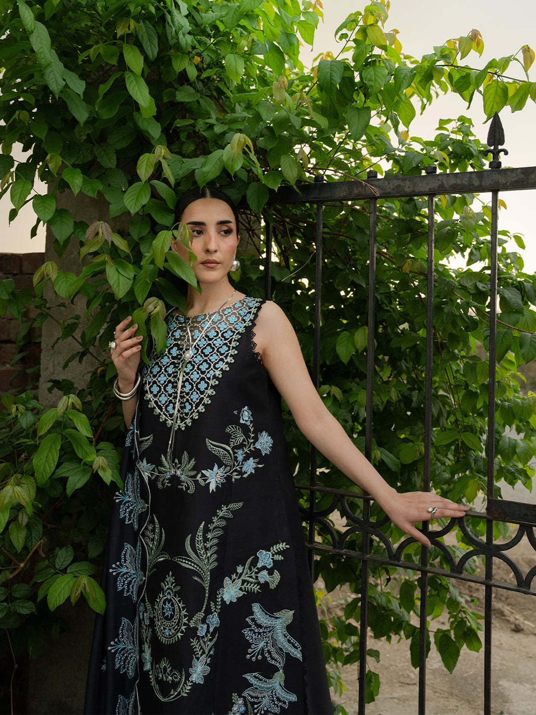 Mahnur | Amaya Lawn 26 | MU-11 - by Libasekhas UK - Registered Vendor of : Mahnur - 100% Original Designer Dress