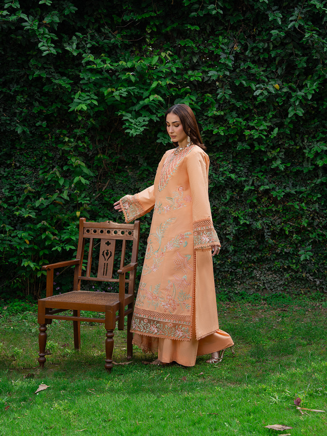 Mahnur | Amaya Lawn 26 | MU-12 - by Libasekhas UK - Registered Vendor of : Mahnur - 100% Original Designer Dress