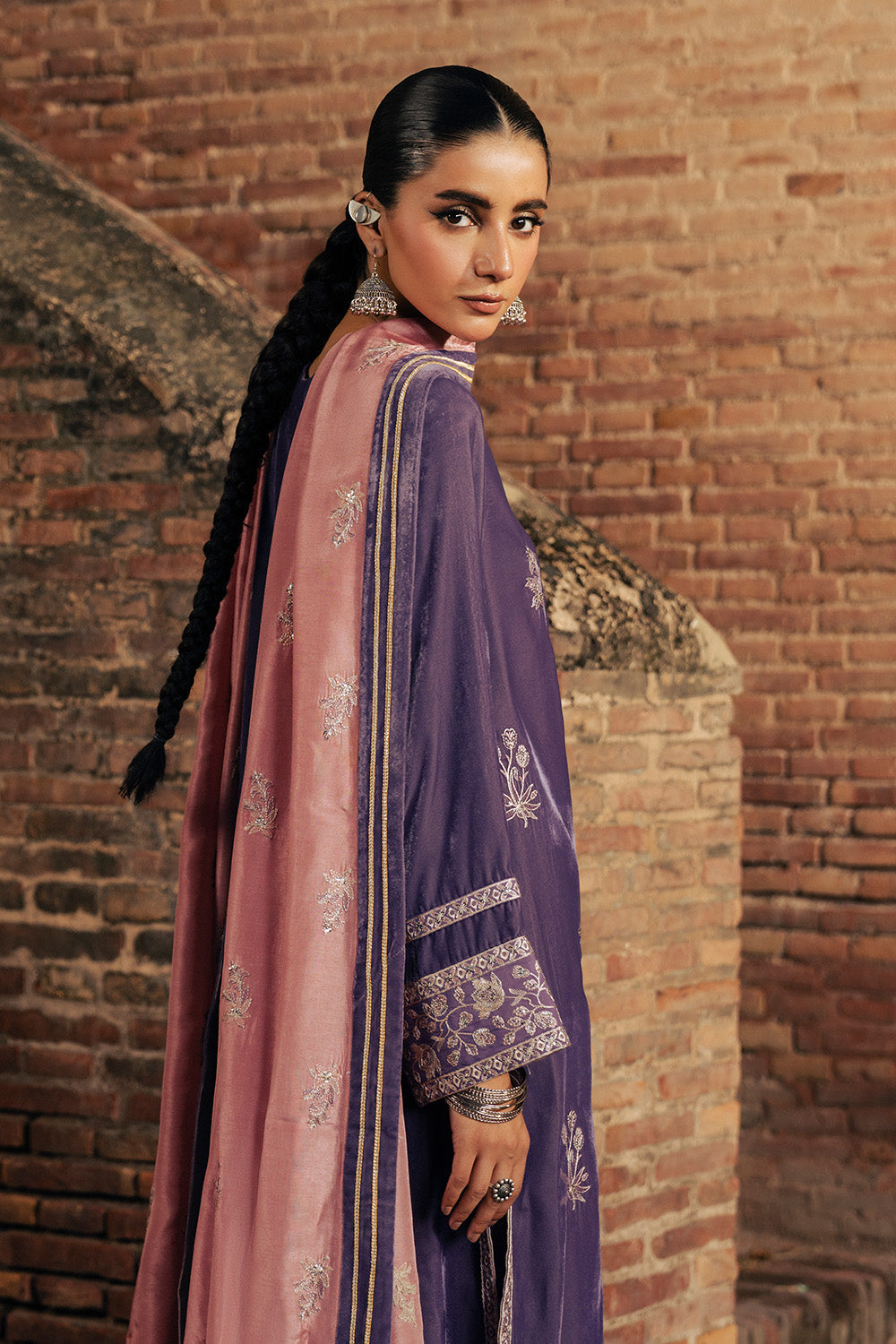 Maryum N Maria | Gulshan e Makhmal | MAELLE - MSS5606 - by Libasekhas UK - Registered Vendor of : Maryum N Maria - 100% Original Designer Dress