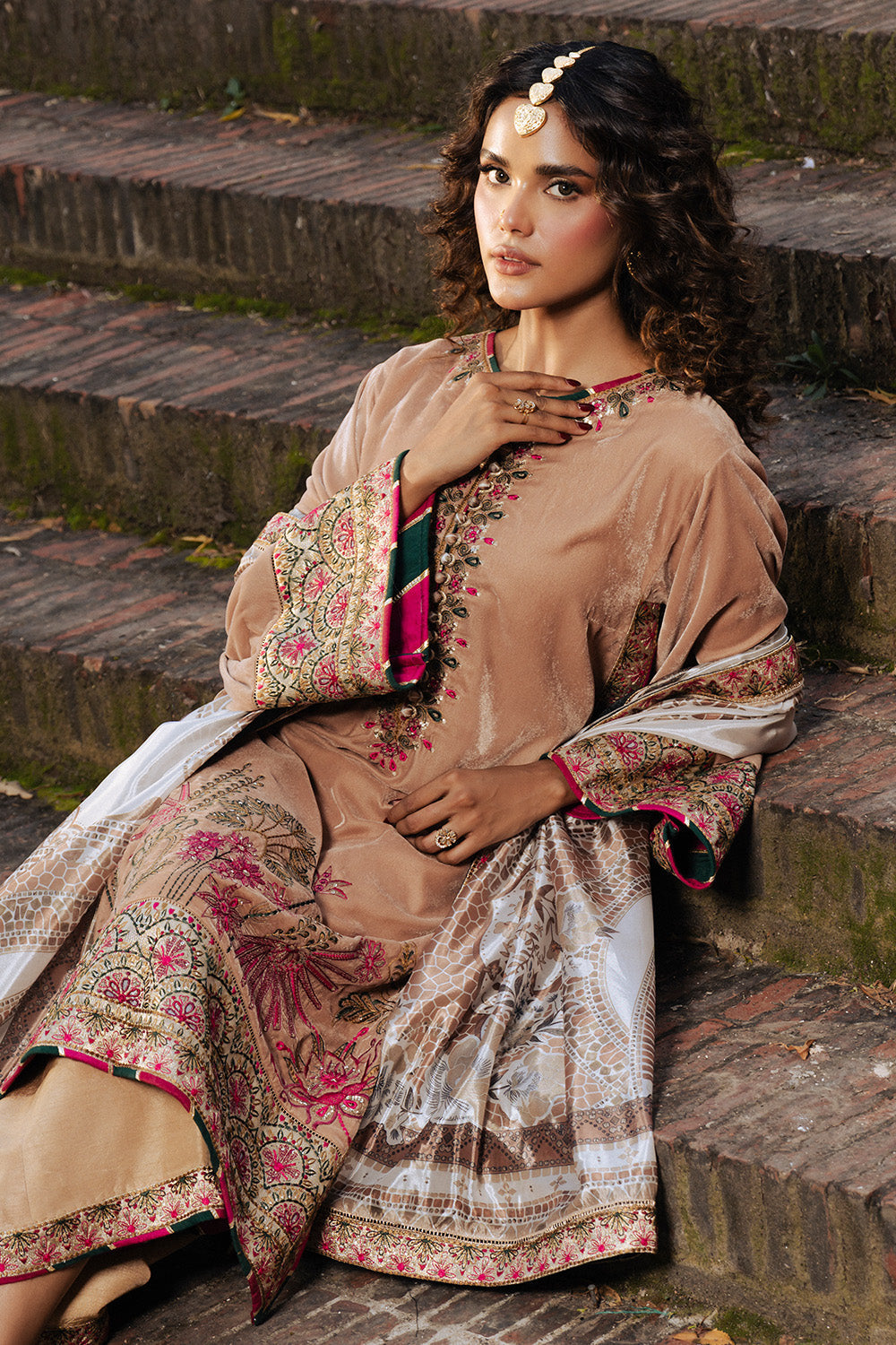 Maryum N Maria | Gulshan e Makhmal | ALIZE - MSS5612 - by Libasekhas UK - Registered Vendor of : Maryum N Maria - 100% Original Designer Dress