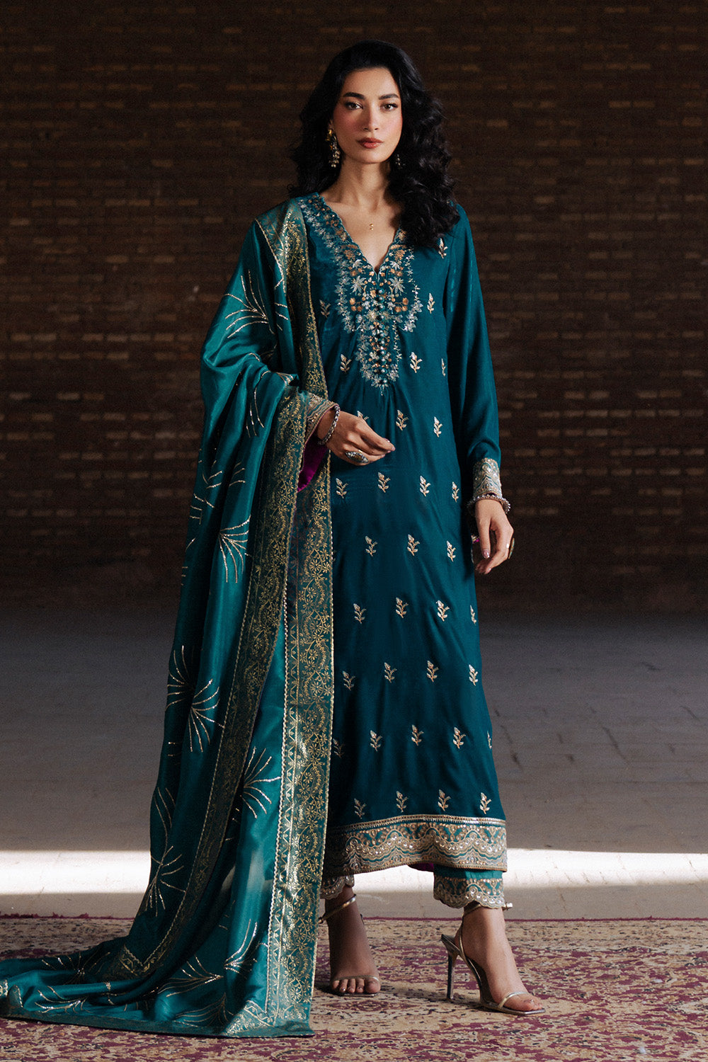 Maryum N Maria | Gulshan e Makhmal | ALIENOR - MWS5885 - by Libasekhas UK - Registered Vendor of : Maryum N Maria - 100% Original Designer Dress