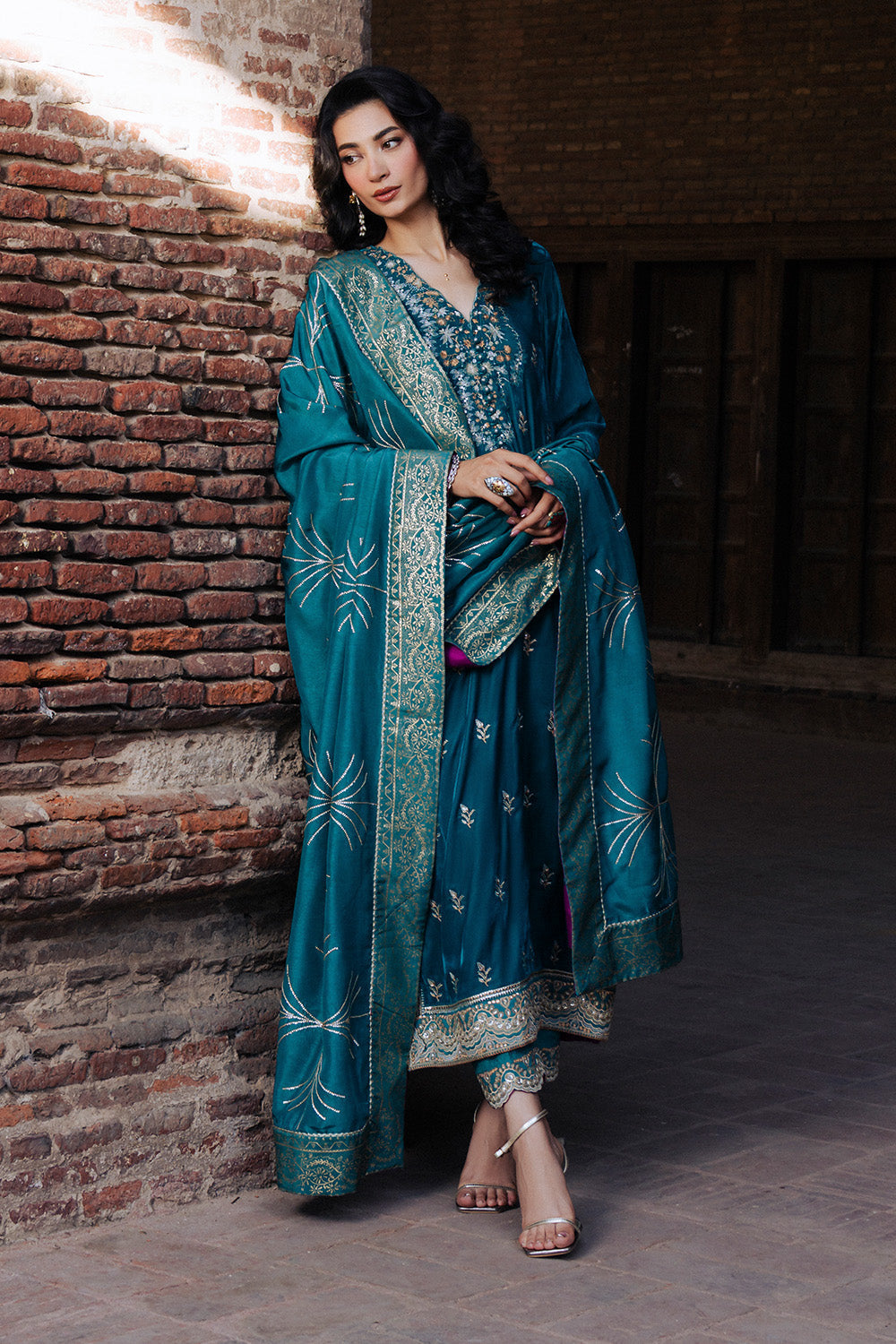 Maryum N Maria | Gulshan e Makhmal | ALIENOR - MWS5885 - by Libasekhas UK - Registered Vendor of : Maryum N Maria - 100% Original Designer Dress