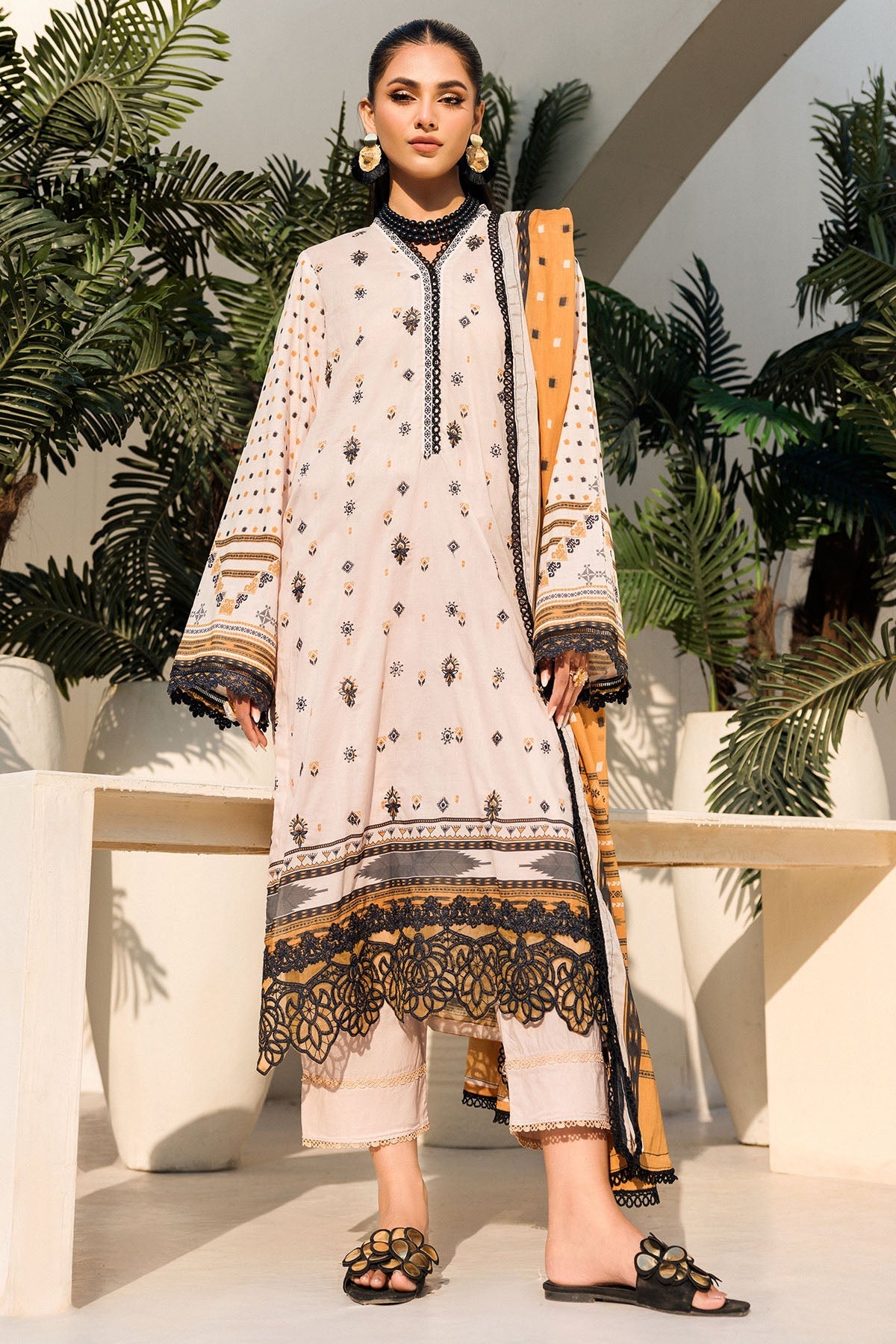 Motifz | Umang Lawn | 4632-PURVAI - by - Libasekhas UK - Registered Vendor of : Motifz - 100% Original Designer Dresss