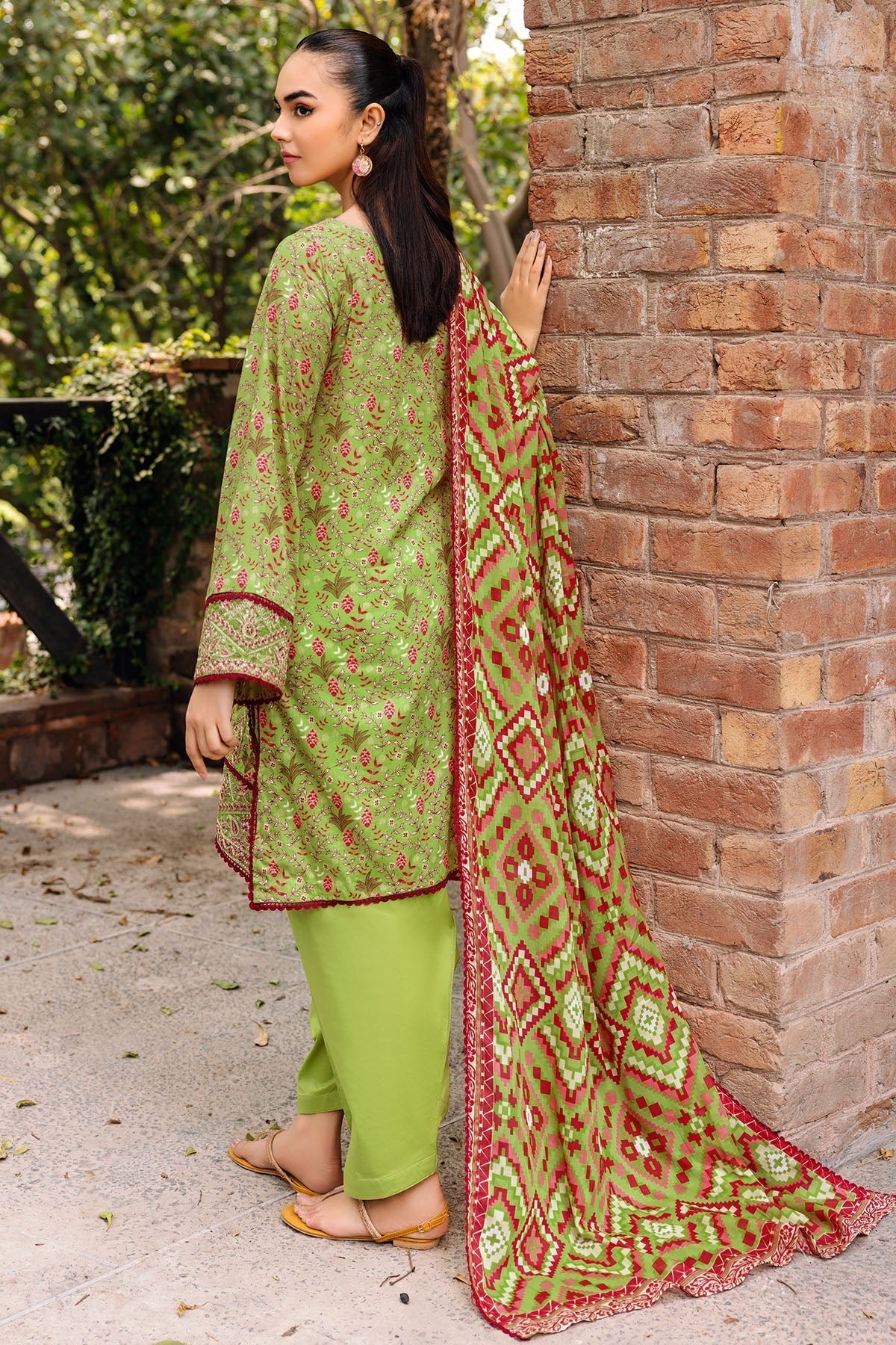 Motifz | Umang Lawn | 4894-HIBA - by - Libasekhas UK - Registered Vendor of : Motifz - 100% Original Designer Dresss