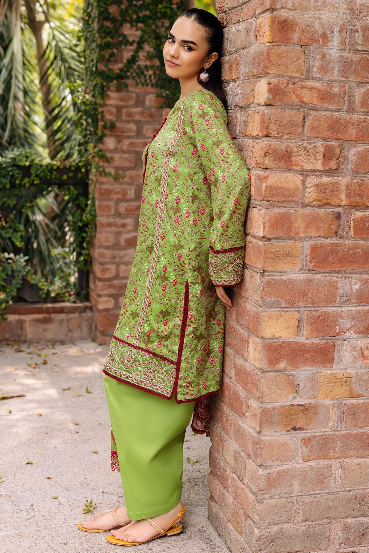 Motifz | Umang Lawn | 4894-HIBA - by - Libasekhas UK - Registered Vendor of : Motifz - 100% Original Designer Dresss