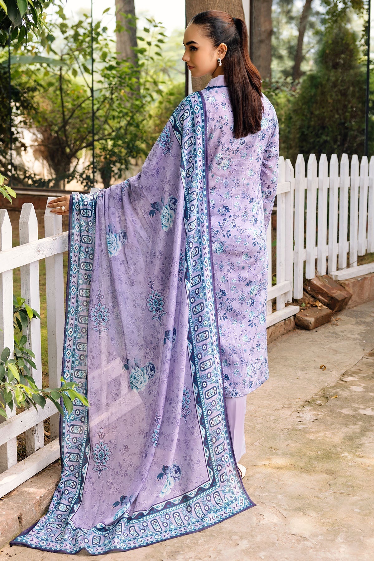 Motifz | Umang Lawn | 4897-ARISHA - by - Libasekhas UK - Registered Vendor of : Motifz - 100% Original Designer Dresss