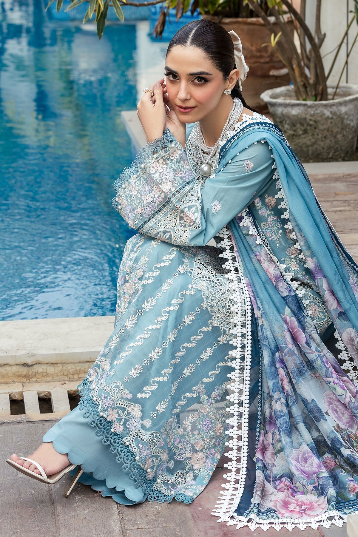 Motifz | Premium Lawn 25 | 5301-ELAYNE - by - Libasekhas UK - Registered Vendor of : Motifz - 100% Original Designer Dresss