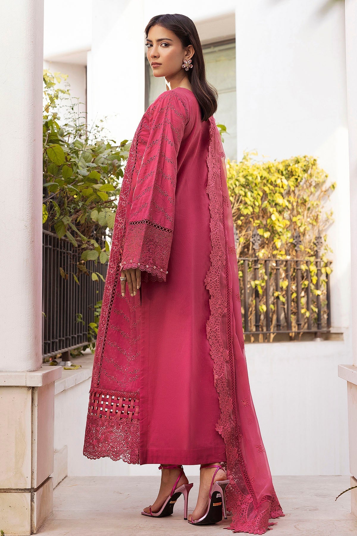 Motifz | Premium Lawn 25 | 5305-AUBREY - by - Libasekhas UK - Registered Vendor of : Motifz - 100% Original Designer Dresss