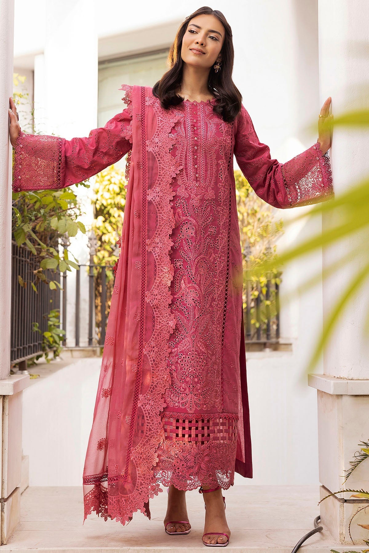 Motifz | Premium Lawn 25 | 5305-AUBREY - by - Libasekhas UK - Registered Vendor of : Motifz - 100% Original Designer Dresss