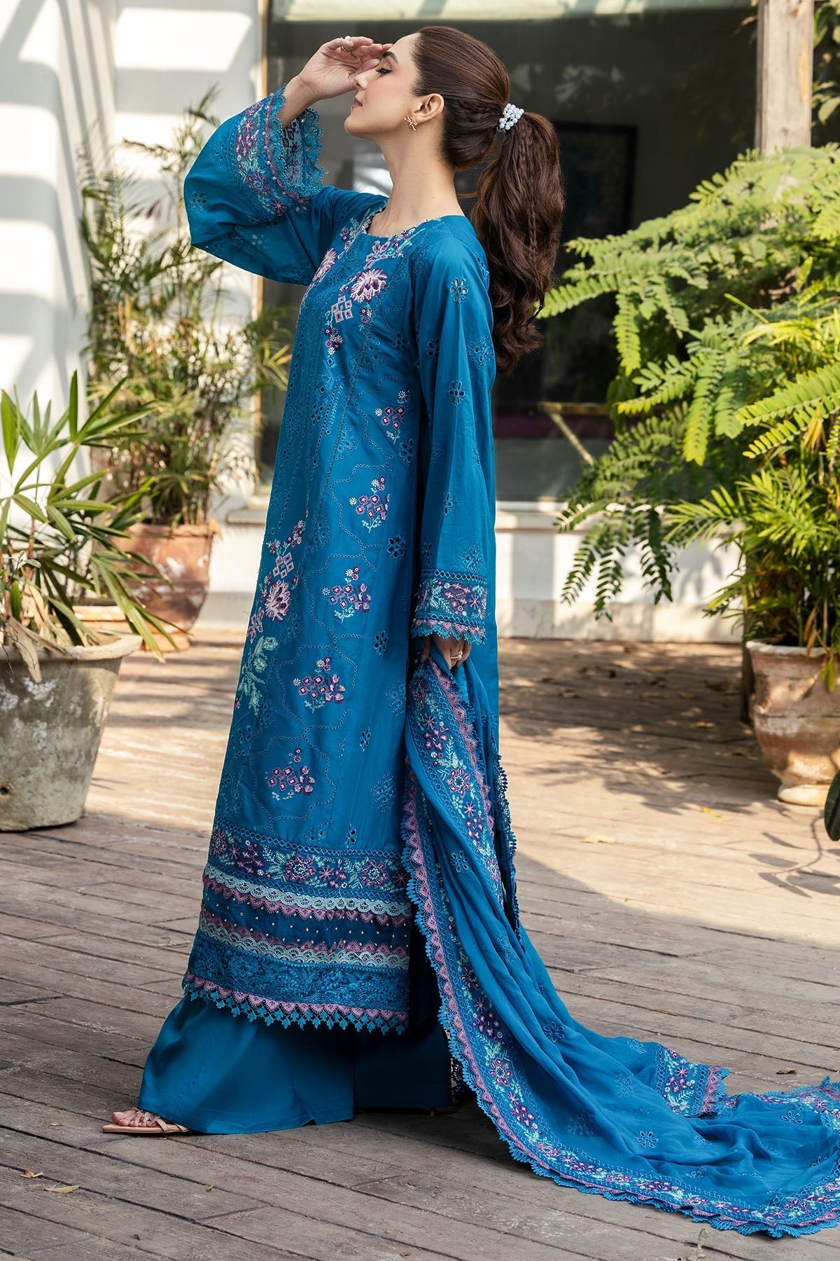 Motifz | Premium Lawn 25 | 5310-MARGO - by - Libasekhas UK - Registered Vendor of : Motifz - 100% Original Designer Dresss