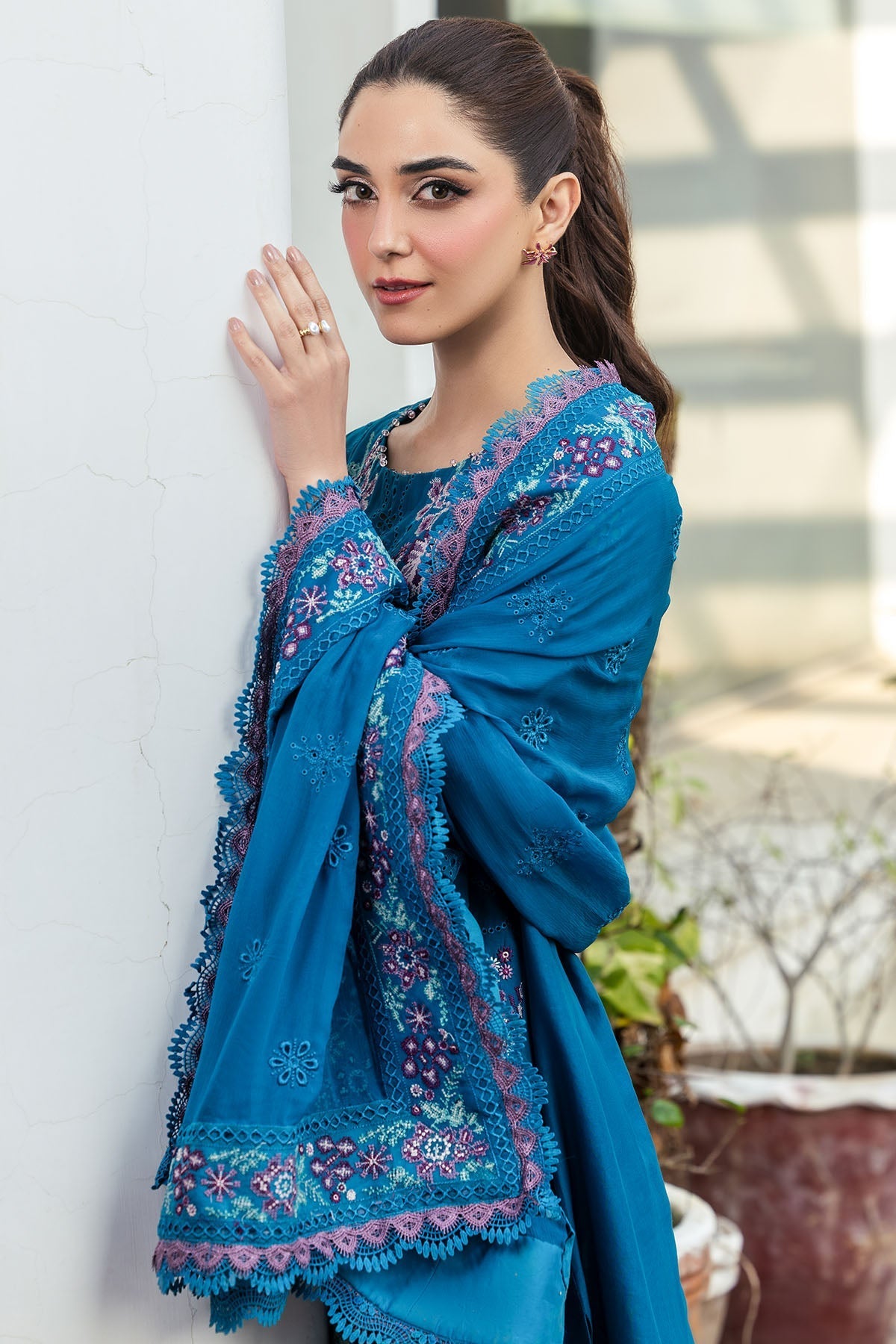 Motifz | Premium Lawn 25 | 5310-MARGO - by - Libasekhas UK - Registered Vendor of : Motifz - 100% Original Designer Dresss
