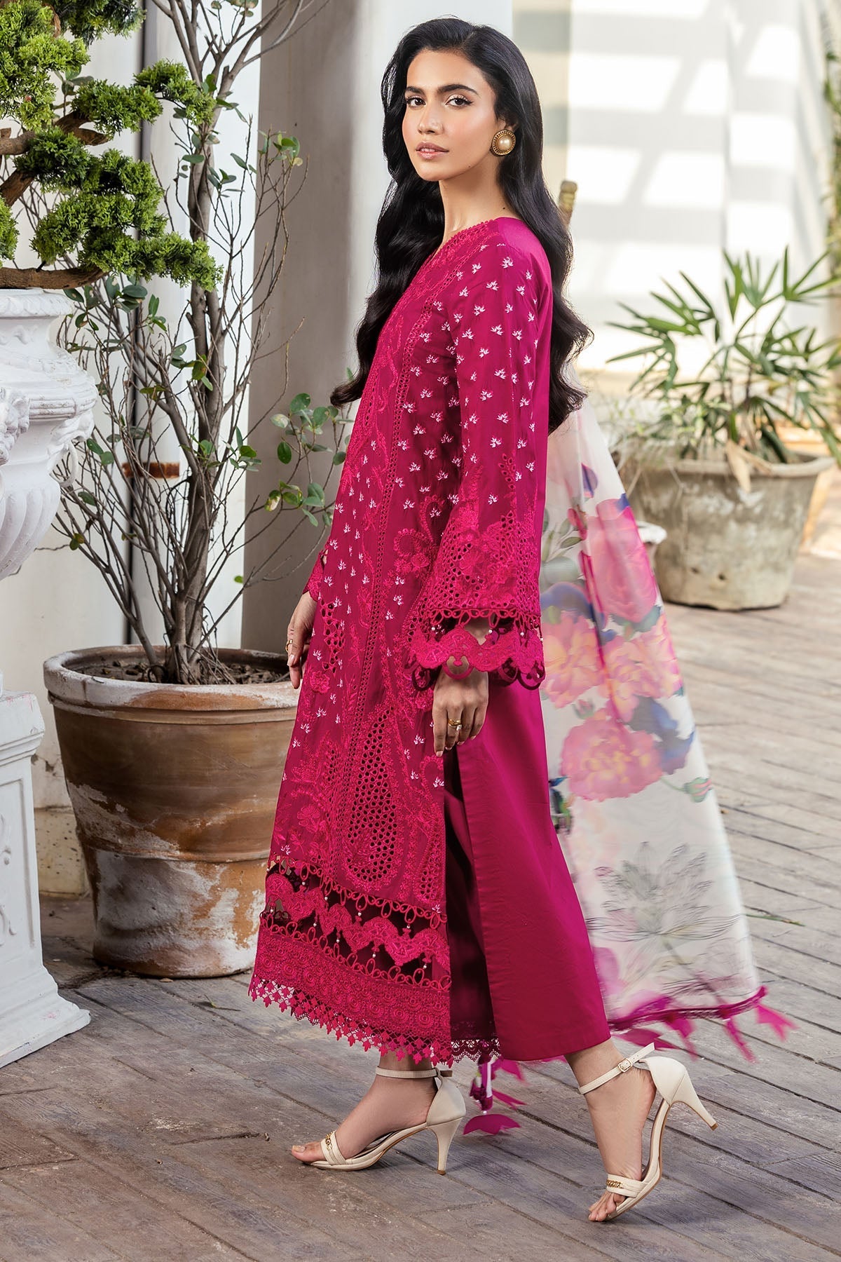 Motifz | Premium Lawn 25 | 5311-LIANA - by - Libasekhas UK - Registered Vendor of : Motifz - 100% Original Designer Dresss