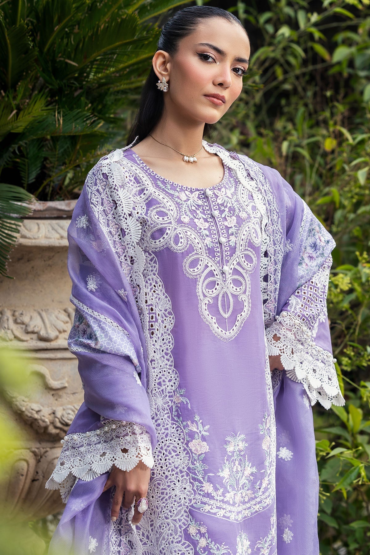 Motifz | Premium Lawn 25 | 5318-ELISE - by - Libasekhas UK - Registered Vendor of : Motifz - 100% Original Designer Dresss