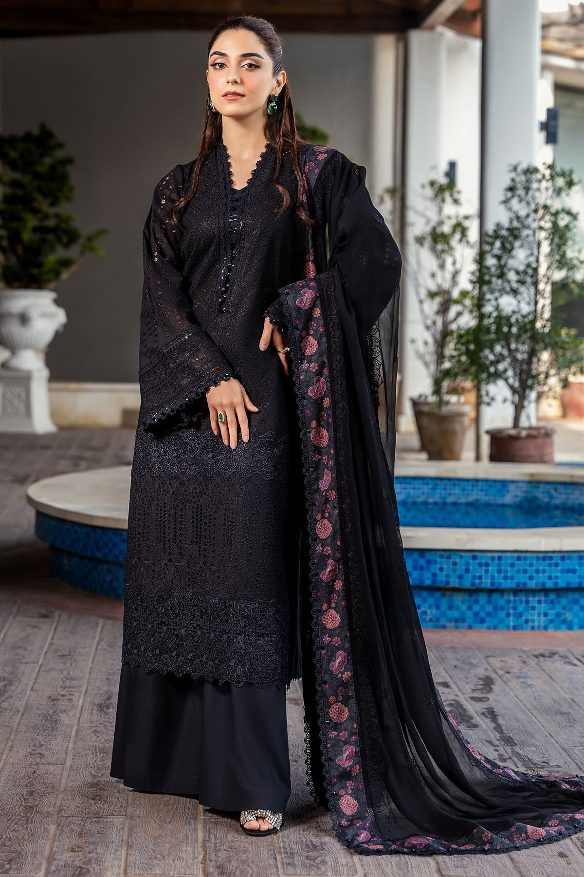 Motifz | Premium Lawn 25 | 5326-COURTNEY - by - Libasekhas UK - Registered Vendor of : Motifz - 100% Original Designer Dresss