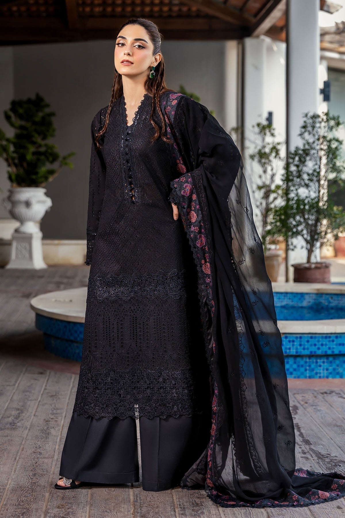 Motifz | Premium Lawn 25 | 5326-COURTNEY - by - Libasekhas UK - Registered Vendor of : Motifz - 100% Original Designer Dresss