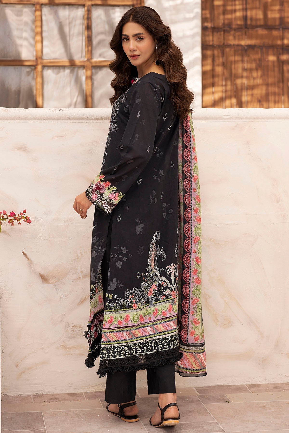 Motifz | Umang Lawn | 5413-YAREN - by - Libasekhas UK - Registered Vendor of : Motifz - 100% Original Designer Dresss