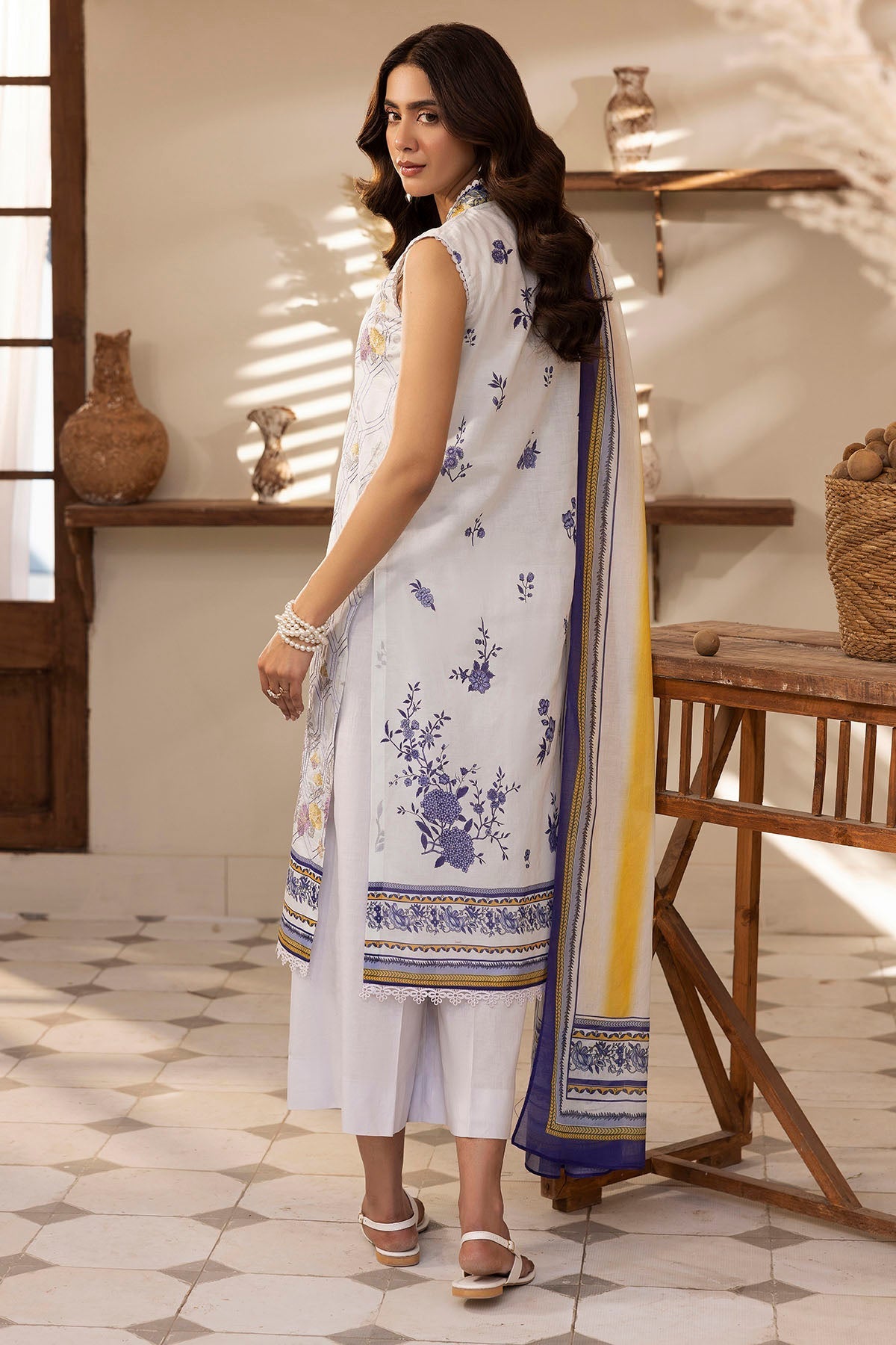 Motifz | Umang Lawn | 5422-MABEL - by - Libasekhas UK - Registered Vendor of : Motifz - 100% Original Designer Dresss