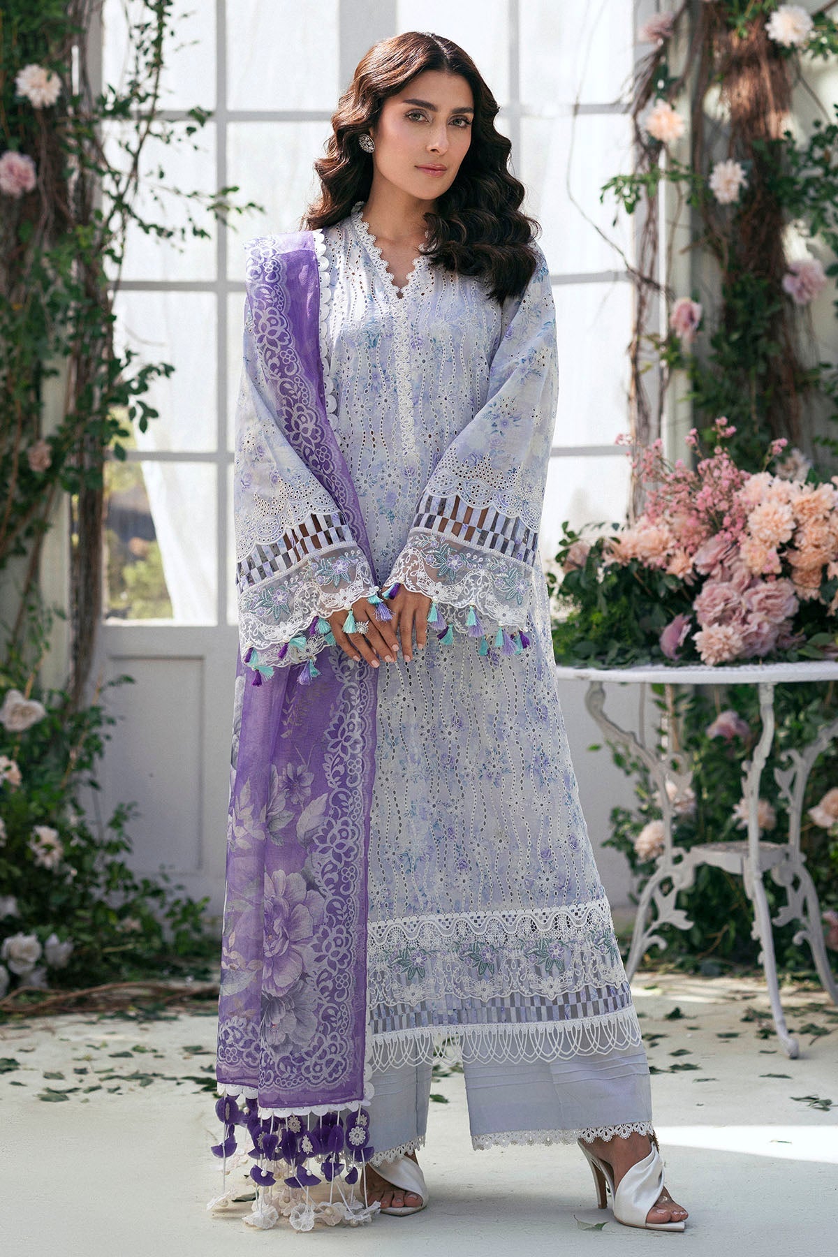 Motifz | Premium Lawn 25 | 5424-VALERIE - by - Libasekhas UK - Registered Vendor of : Motifz - 100% Original Designer Dresss