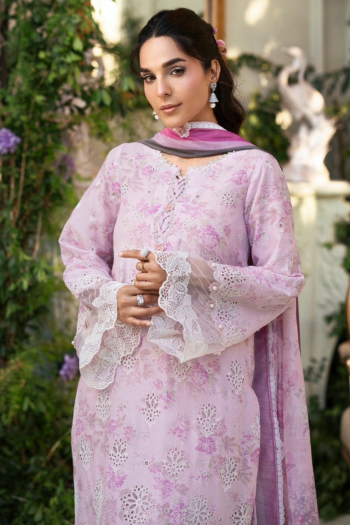 Motifz | Premium Lawn 25 | 5428-ASTER - by - Libasekhas UK - Registered Vendor of : Motifz - 100% Original Designer Dresss