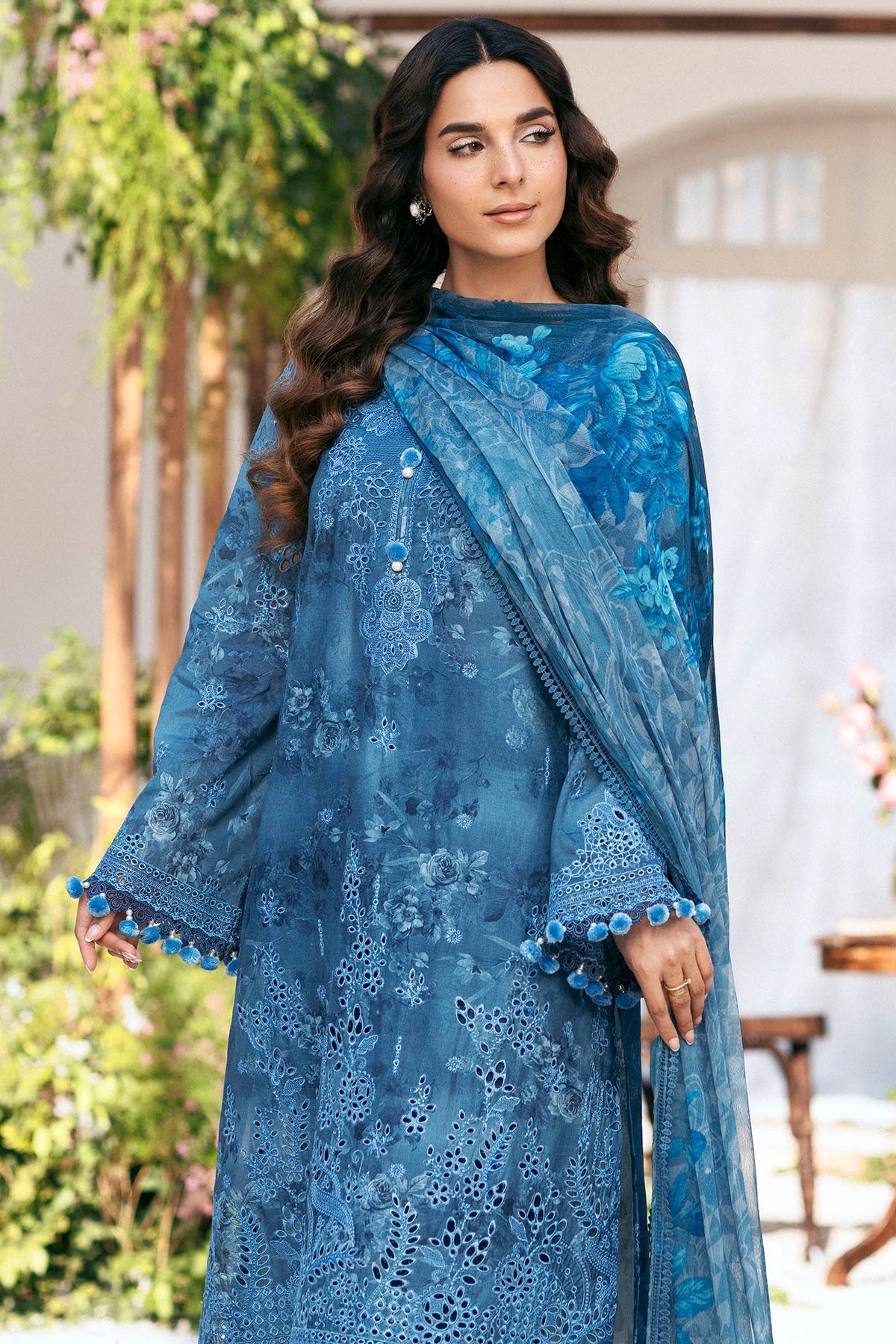 Motifz | Premium Lawn 25 | 5434-LILLY - by - Libasekhas UK - Registered Vendor of : Motifz - 100% Original Designer Dresss