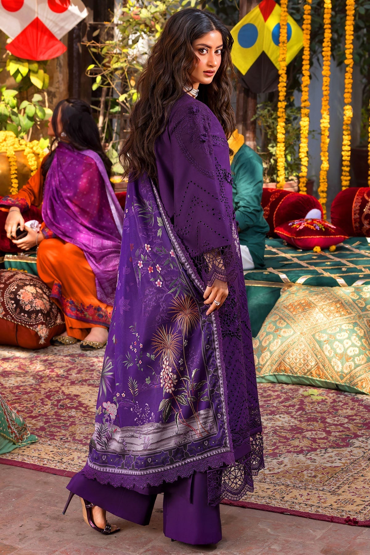 Motifz | Premium Lawn 26 | 5935-ARINA - by Libasekhas UK - Registered Vendor of : Motifz - 100% Original Designer Dress