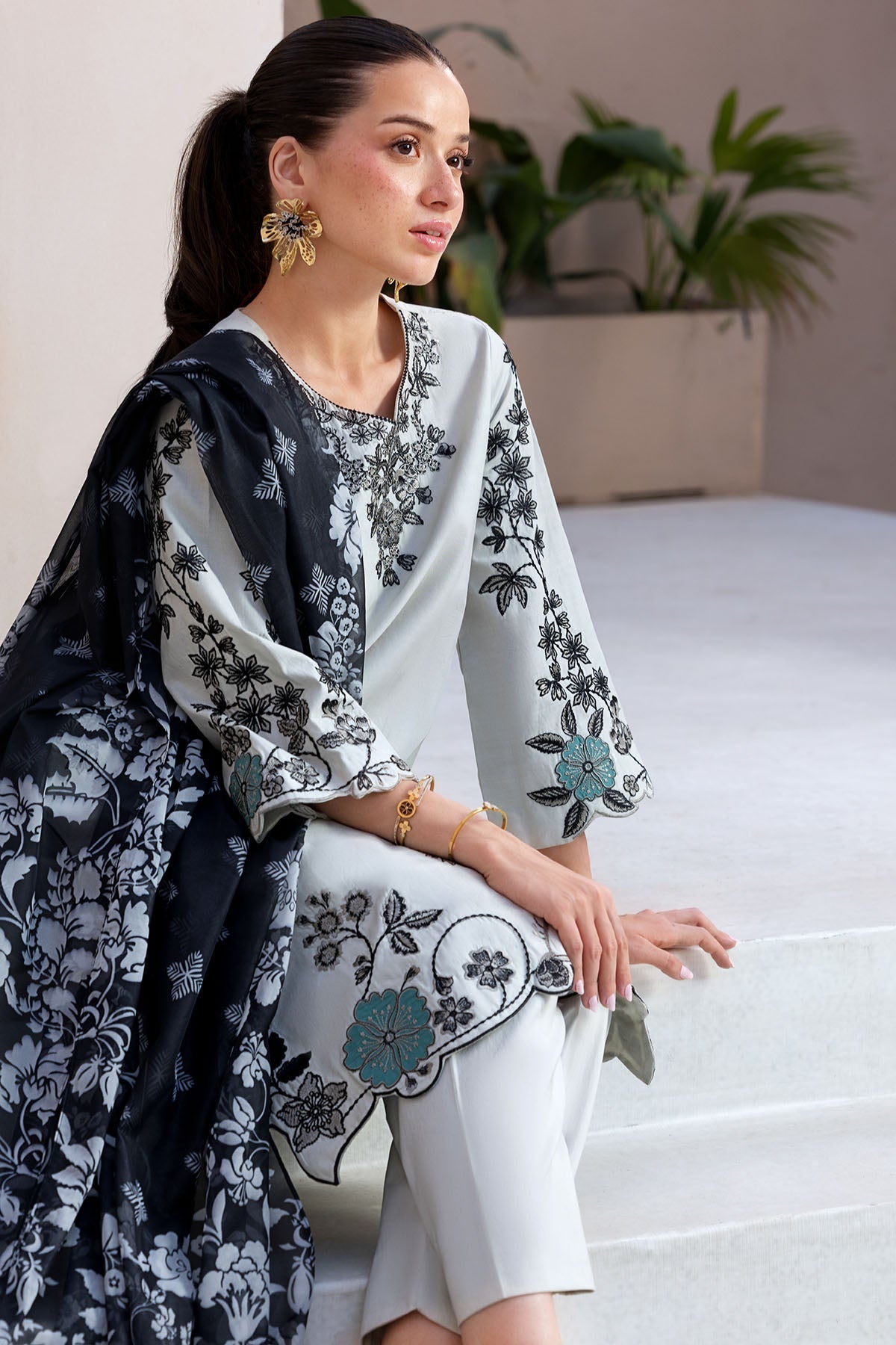 Motifz | Amal Lawn 26 | 6067-GEORGIA - by Libasekhas UK - Registered Vendor of : Motifz - 100% Original Designer Dress