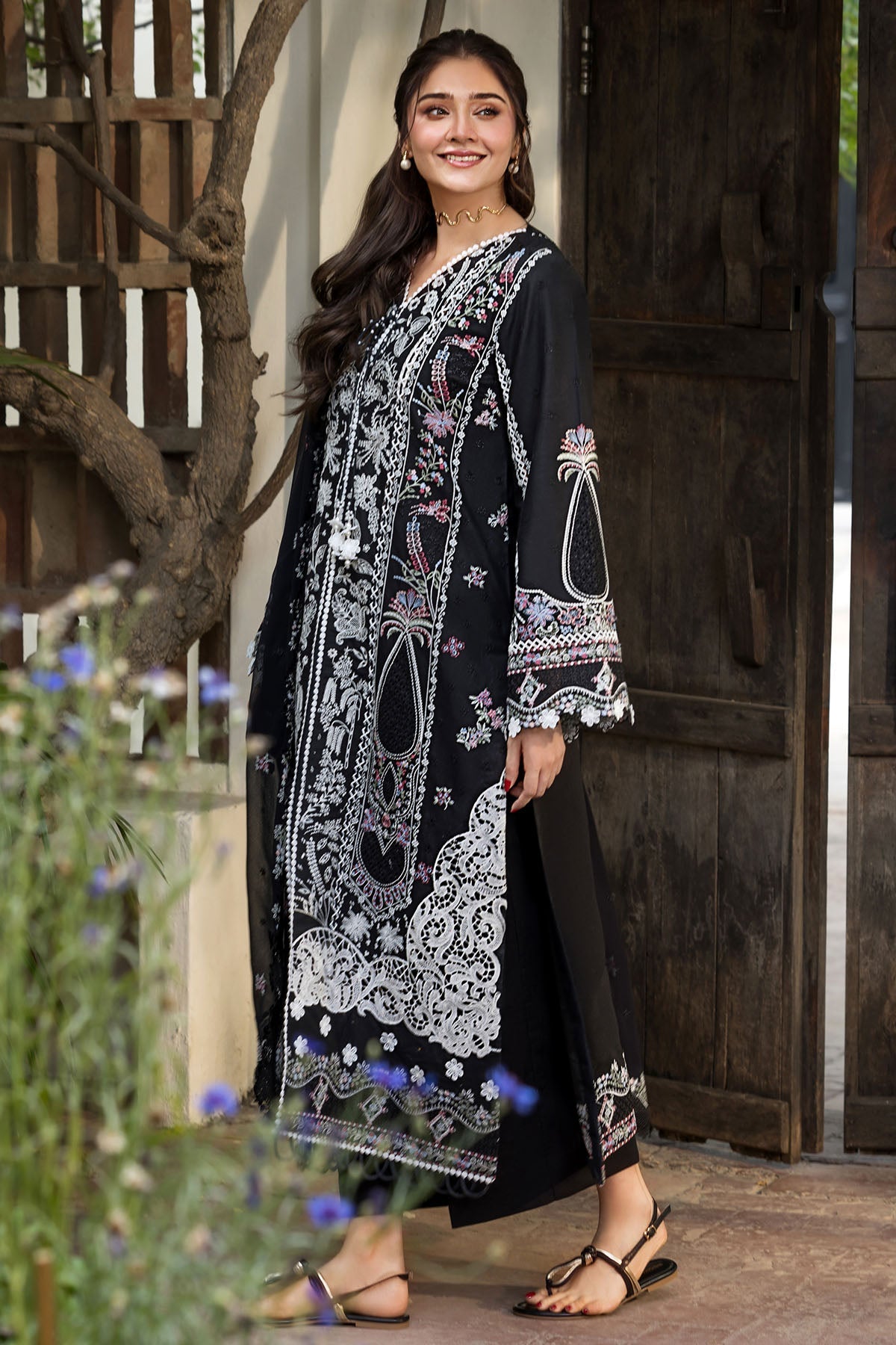 Motifz | Premium Lawn 26 | 6117-LAZIO - by Libasekhas UK - Registered Vendor of : Motifz - 100% Original Designer Dress