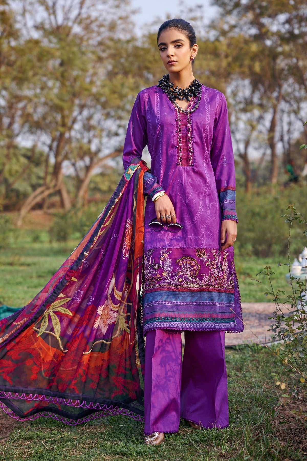 Motifz | Umang Lawn | 3547-ELIF - by - Libasekhas UK - Registered Vendor of : Motifz - 100% Original Designer Dresss