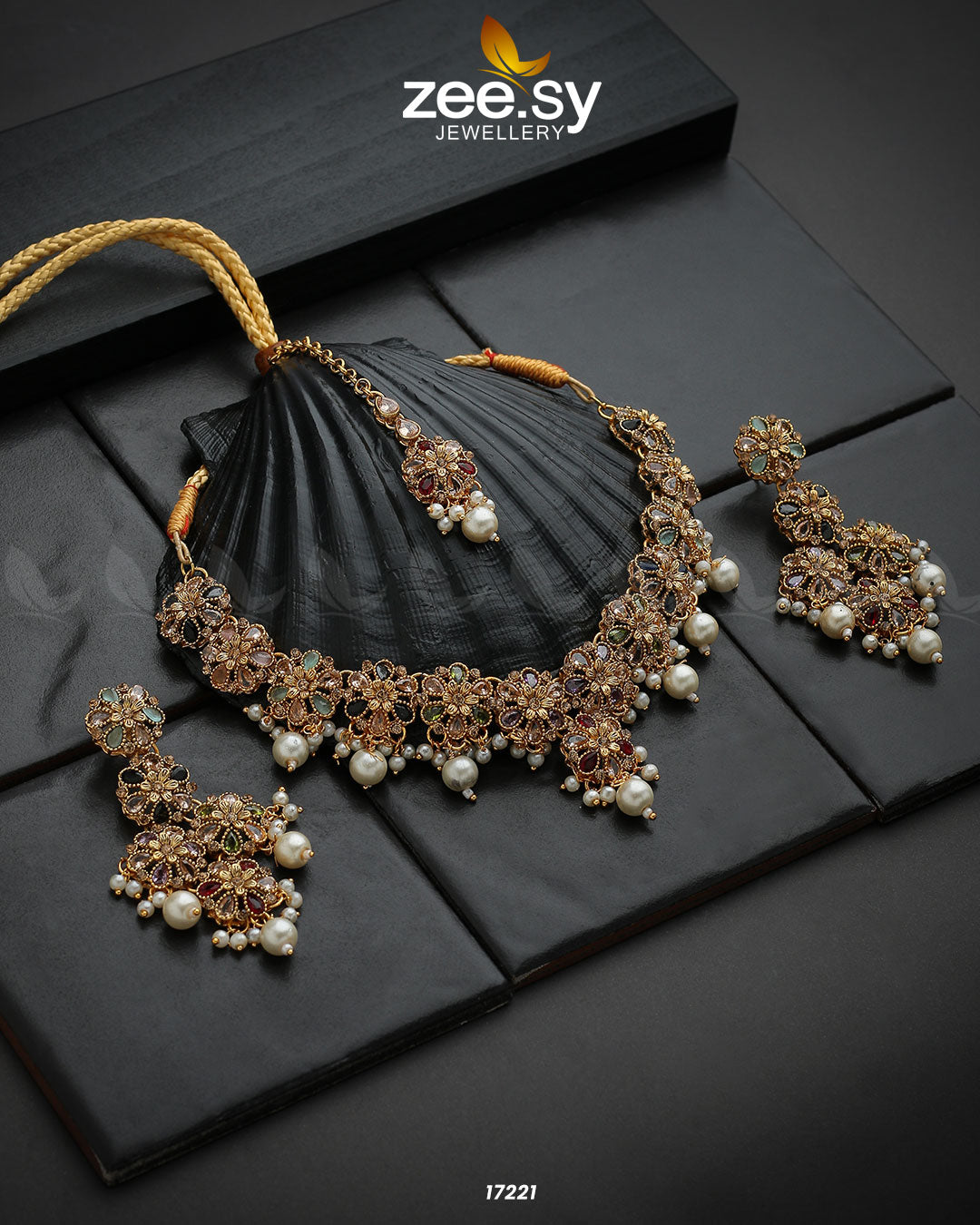 Magnolia Glimmer Necklace - by - Libasekhas UK - Registered Vendor of : Zeesy - 100% Original Designer Dresss