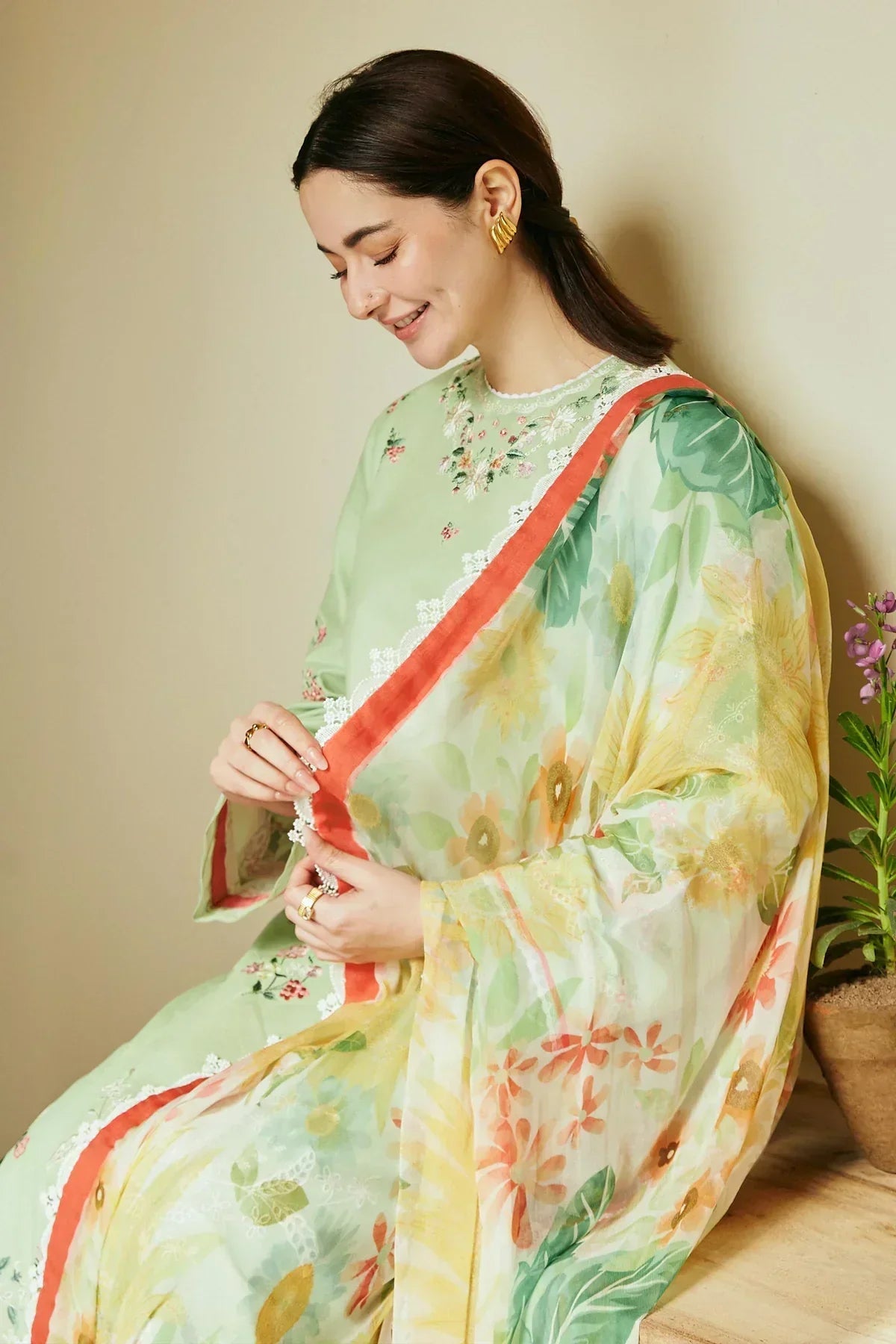 Zara Shahjahan | Coco Lawn 24 | MAHAY-4A - by - Libasekhas UK - Registered Vendor of : Zara Shahjahan - 100% Original Designer Dresss