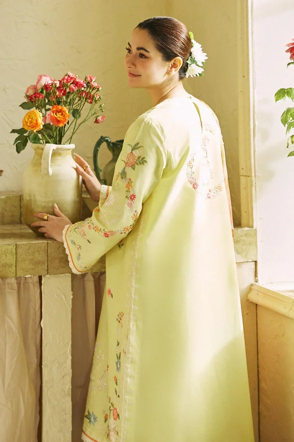 Zara Shahjahan | Coco Lawn 24 | MAHAY-4B - by - Libasekhas UK - Registered Vendor of : Zara Shahjahan - 100% Original Designer Dresss