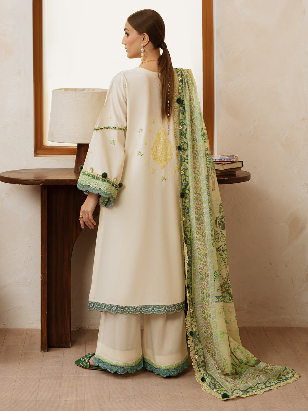Mahnur | Florence Luxury Lawn 25 | MAHGUL - by - Libasekhas UK - Registered Vendor of : Mahnur - 100% Original Designer Dresss